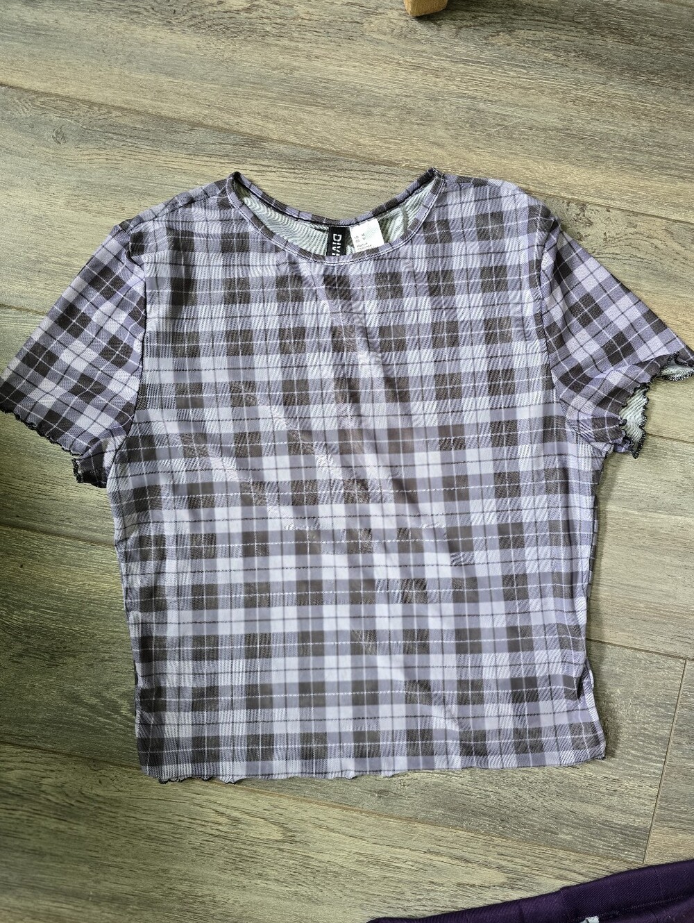 🛍3/$33 Sheer Plaid Short Sleeve Tee